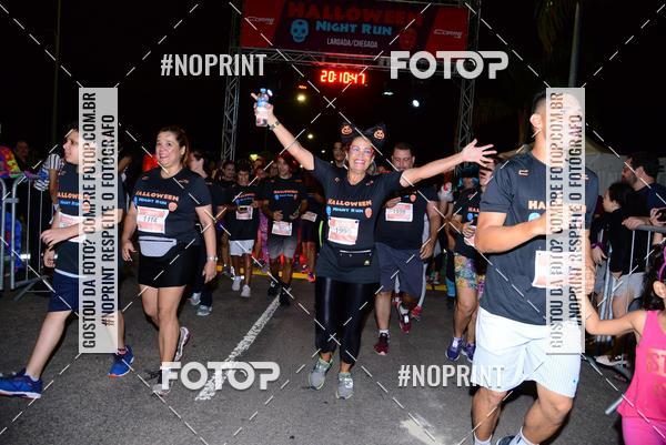 Buy your photos of the eventHalloween Run on Fotop