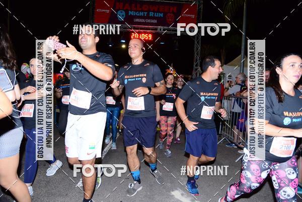 Buy your photos of the eventHalloween Run on Fotop