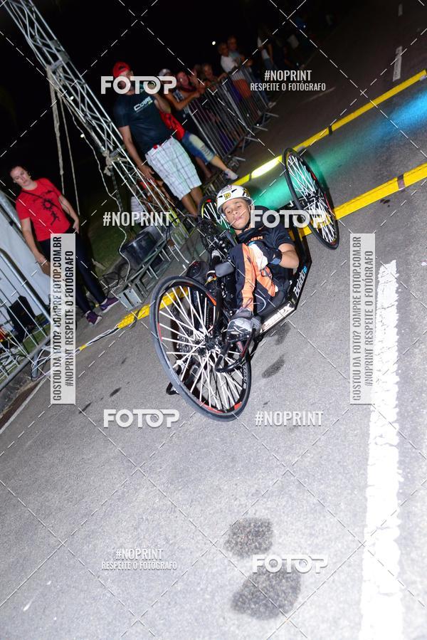 Buy your photos of the eventHalloween Run on Fotop