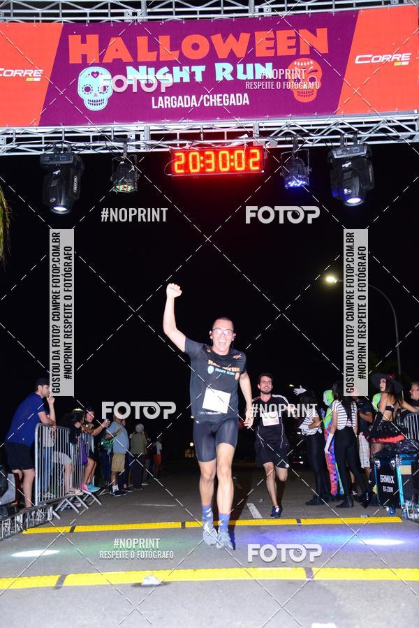 Buy your photos of the eventHalloween Run on Fotop