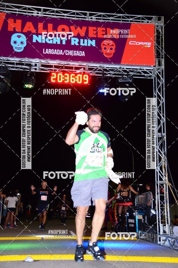 Buy your photos of the eventHalloween Run on Fotop