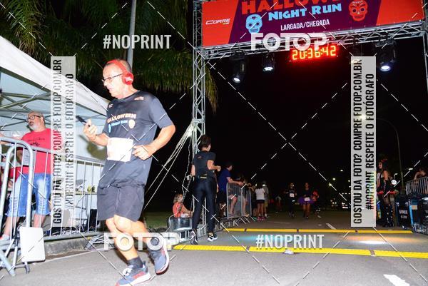 Buy your photos of the eventHalloween Run on Fotop
