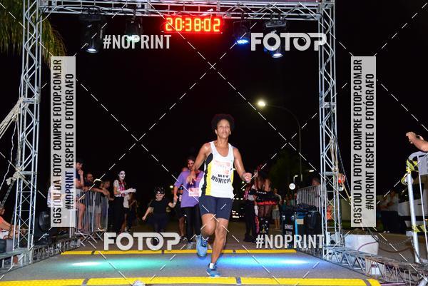 Buy your photos of the eventHalloween Run on Fotop