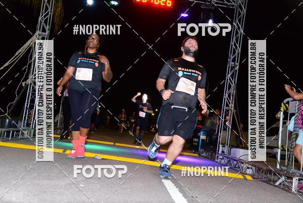 Buy your photos of the eventHalloween Run on Fotop