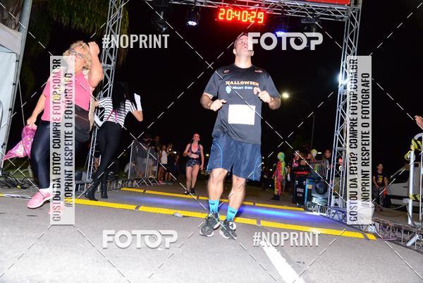 Buy your photos of the eventHalloween Run on Fotop
