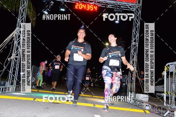 Buy your photos of the eventHalloween Run on Fotop