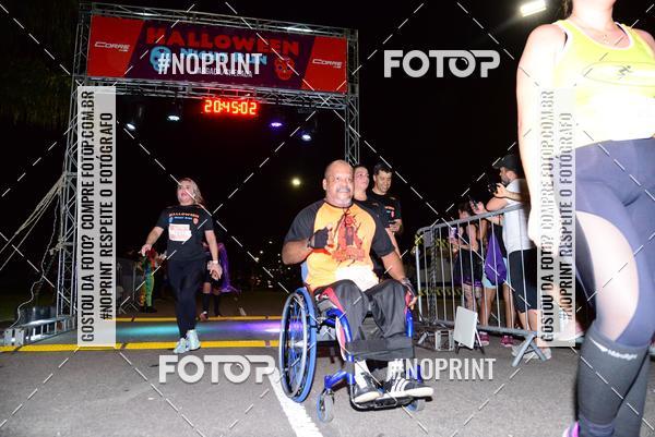 Buy your photos of the eventHalloween Run on Fotop