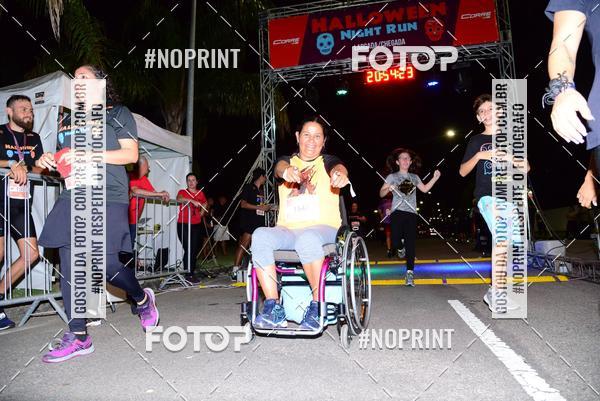 Buy your photos of the eventHalloween Run on Fotop