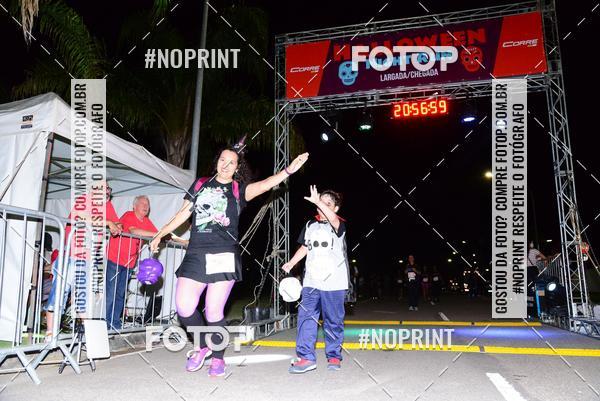 Buy your photos of the eventHalloween Run on Fotop