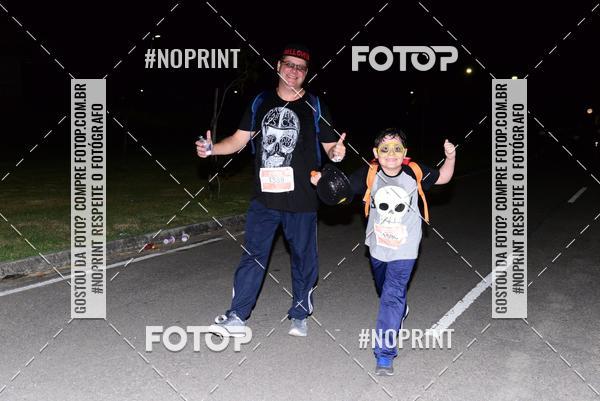 Buy your photos of the eventHalloween Run on Fotop