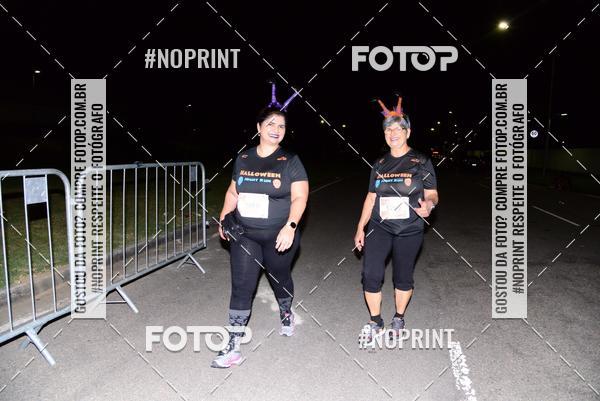 Buy your photos of the eventHalloween Run on Fotop