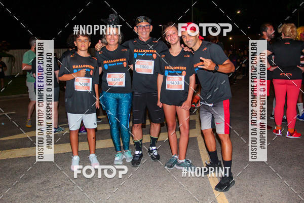 Buy your photos of the eventHalloween Run on Fotop