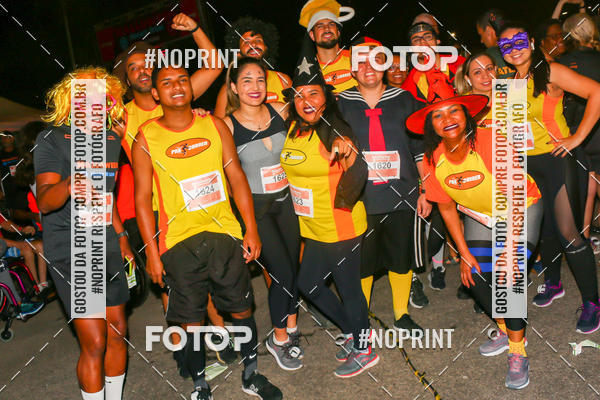Buy your photos of the eventHalloween Run on Fotop