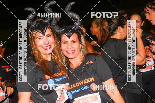 Buy your photos of the eventHalloween Run on Fotop