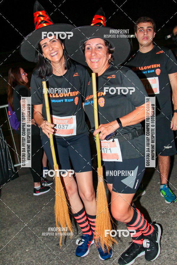 Buy your photos of the eventHalloween Run on Fotop