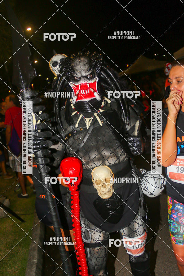 Buy your photos of the eventHalloween Run on Fotop
