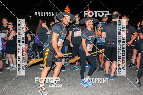 Buy your photos of the eventHalloween Run on Fotop