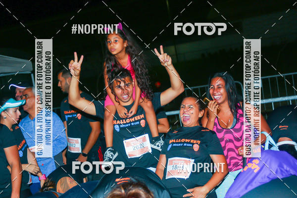Buy your photos of the eventHalloween Run on Fotop