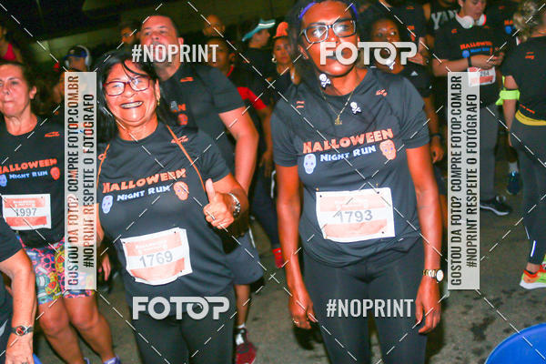 Buy your photos of the eventHalloween Run on Fotop