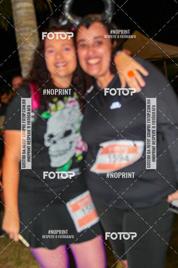 Buy your photos of the eventHalloween Run on Fotop