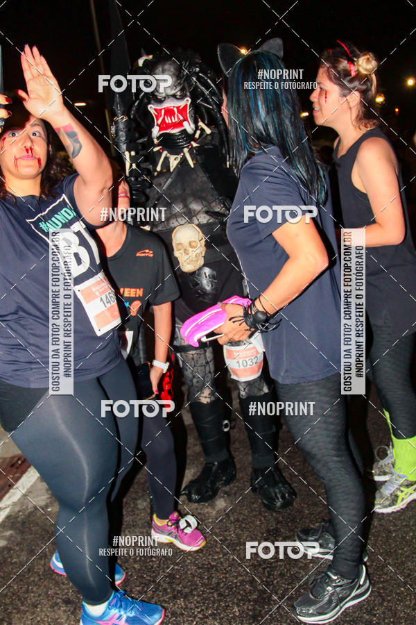 Buy your photos of the eventHalloween Run on Fotop