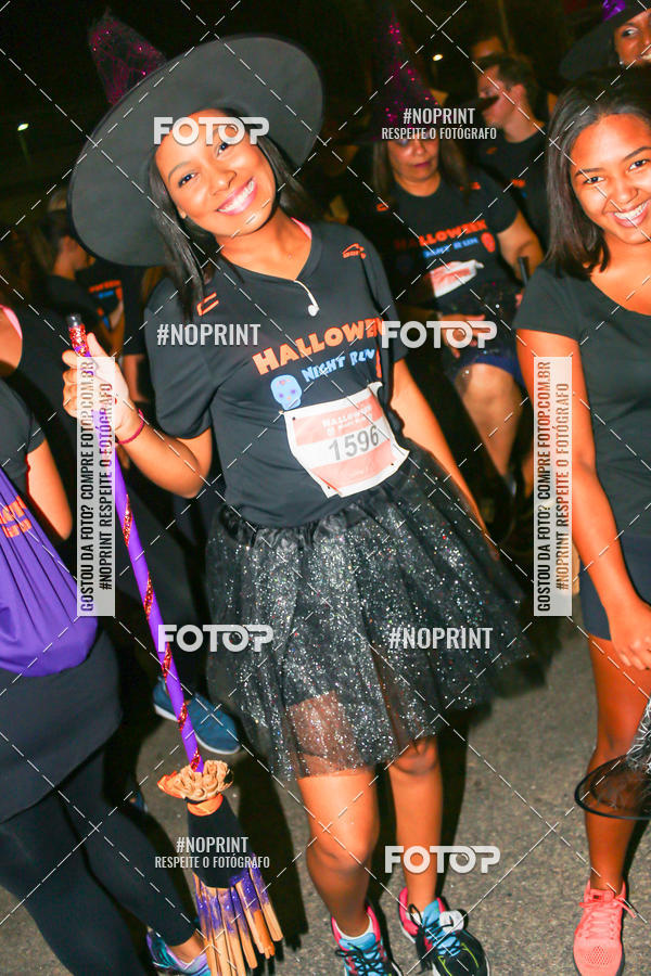 Buy your photos of the eventHalloween Run on Fotop