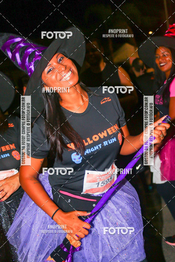Buy your photos of the eventHalloween Run on Fotop
