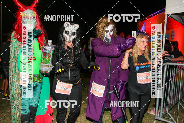 Buy your photos of the eventHalloween Run on Fotop