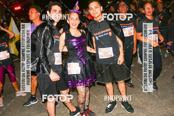 Buy your photos of the eventHalloween Run on Fotop