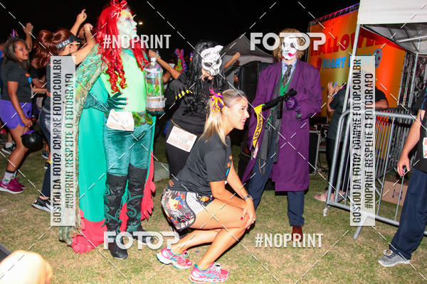 Buy your photos of the eventHalloween Run on Fotop