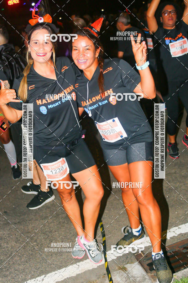Buy your photos of the eventHalloween Run on Fotop