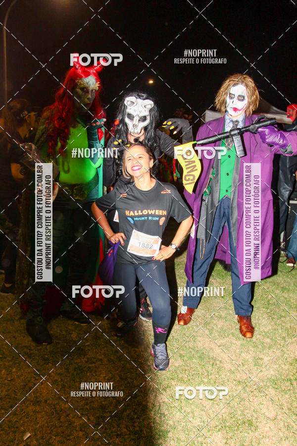 Buy your photos of the eventHalloween Run on Fotop