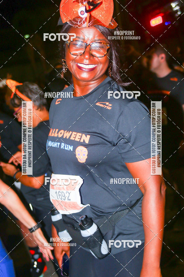 Buy your photos of the eventHalloween Run on Fotop