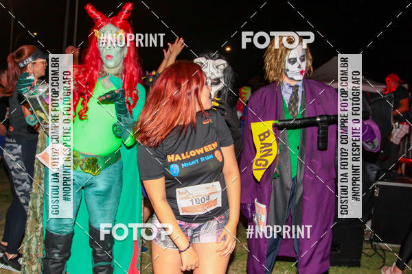 Buy your photos of the eventHalloween Run on Fotop