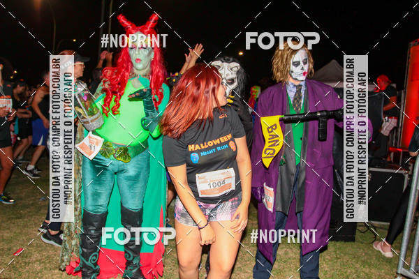 Buy your photos of the eventHalloween Run on Fotop