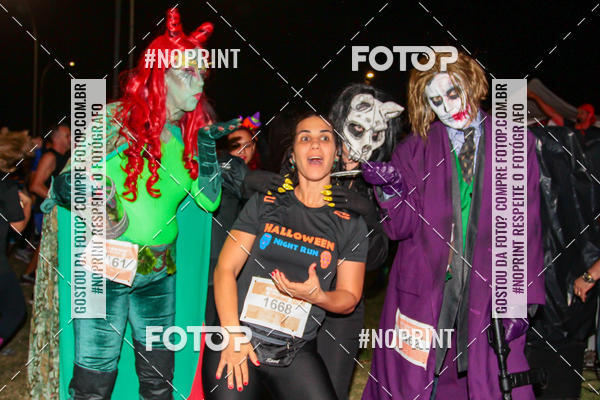 Buy your photos of the eventHalloween Run on Fotop