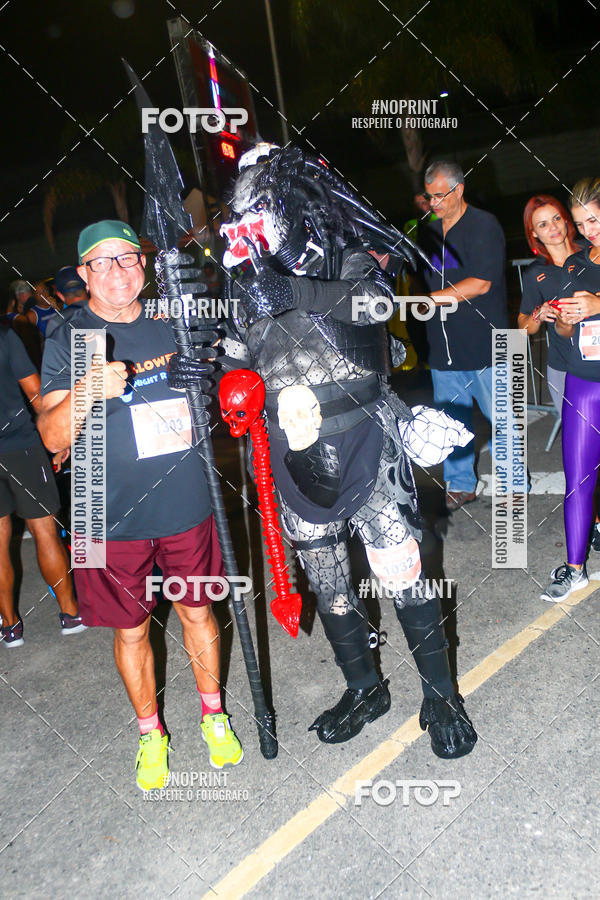 Buy your photos of the eventHalloween Run on Fotop