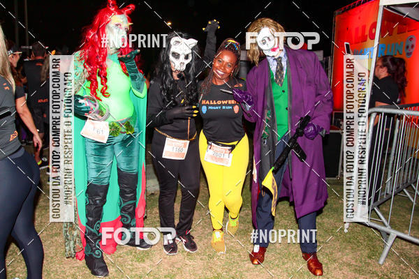 Buy your photos of the eventHalloween Run on Fotop