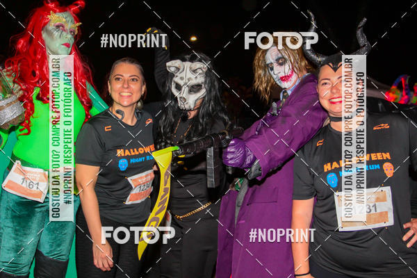 Buy your photos of the eventHalloween Run on Fotop
