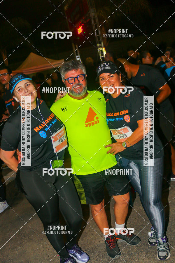 Buy your photos of the eventHalloween Run on Fotop