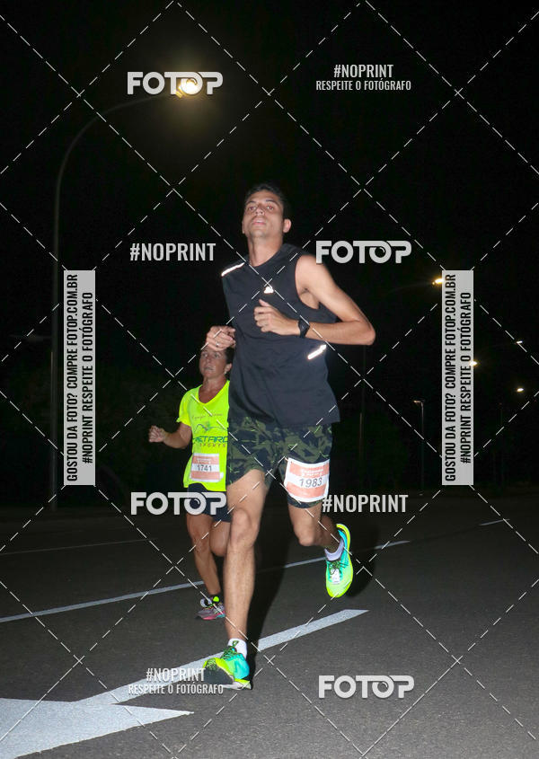 Buy your photos of the eventHalloween Run on Fotop