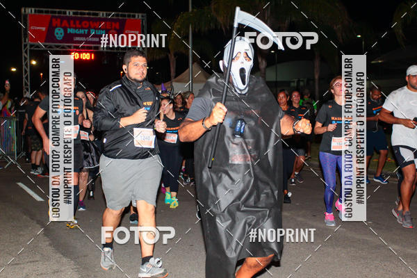 Buy your photos of the eventHalloween Run on Fotop