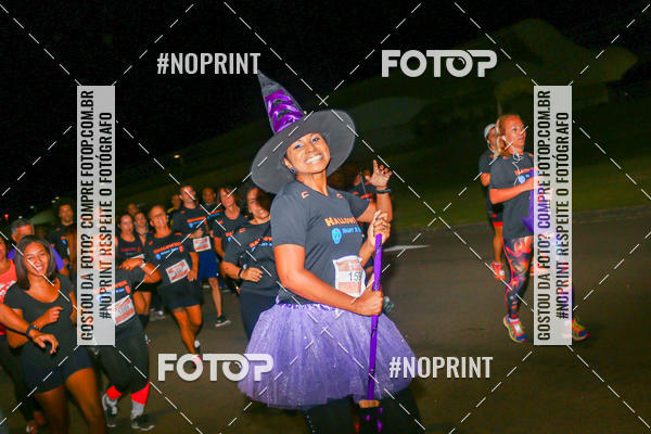 Buy your photos of the eventHalloween Run on Fotop