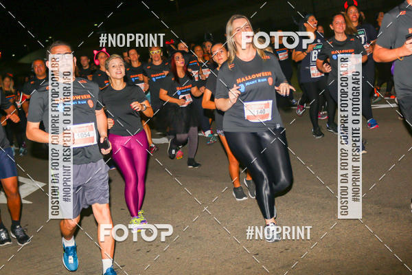 Buy your photos of the eventHalloween Run on Fotop