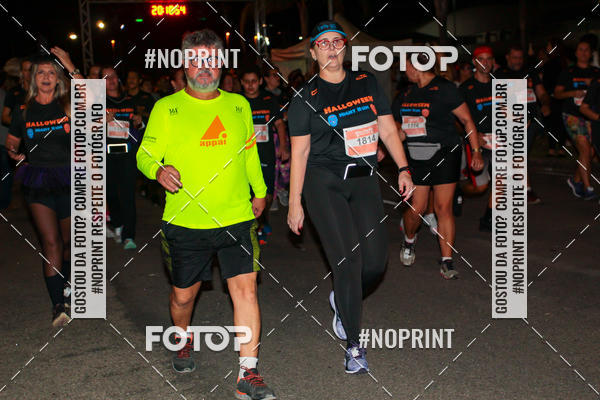 Buy your photos of the eventHalloween Run on Fotop