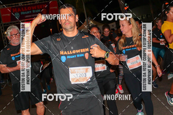 Buy your photos of the eventHalloween Run on Fotop