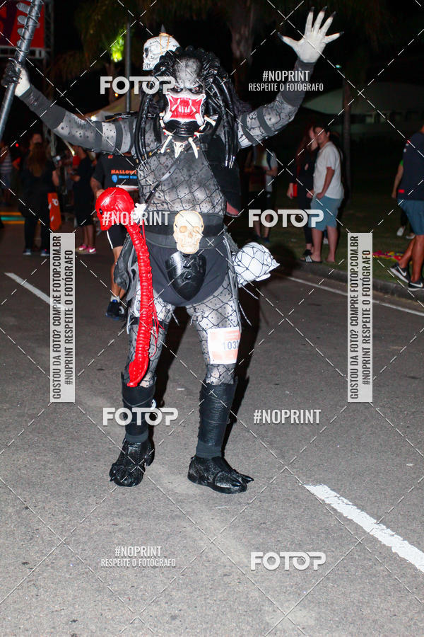 Buy your photos of the eventHalloween Run on Fotop