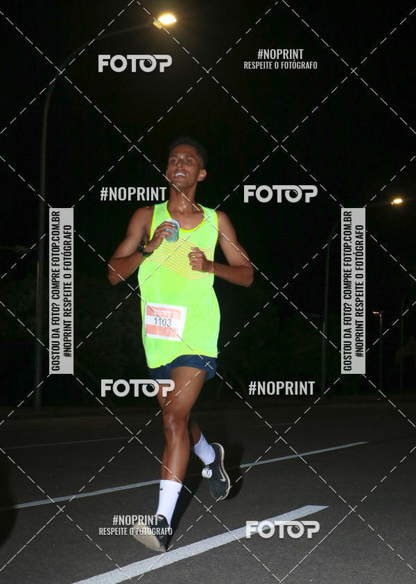 Buy your photos of the eventHalloween Run on Fotop