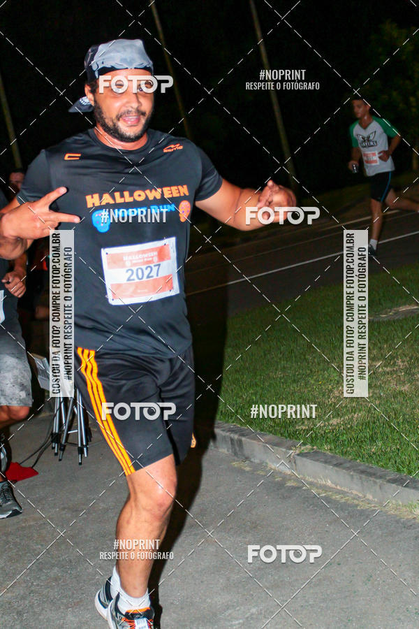 Buy your photos of the eventHalloween Run on Fotop