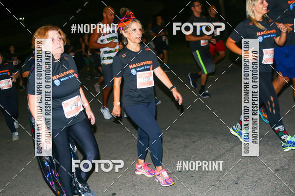 Buy your photos of the eventHalloween Run on Fotop